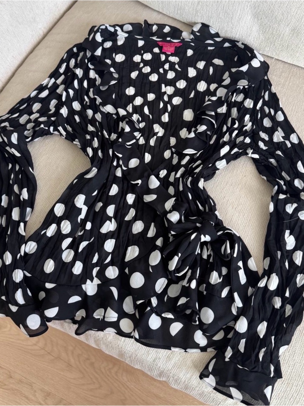 Black and White Polka Dot Blouse - Picture 3 of 5
